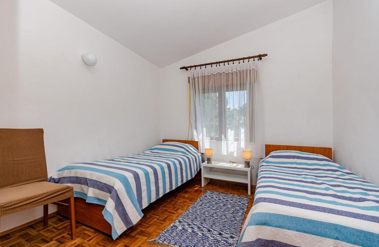 Apartments Marija クレック エクステリア 写真