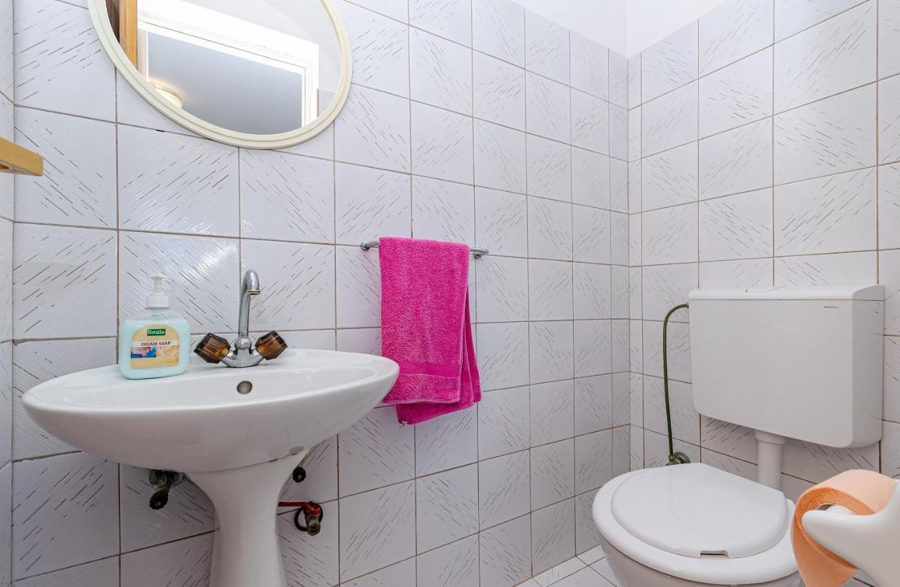 Apartments Marija クレック エクステリア 写真